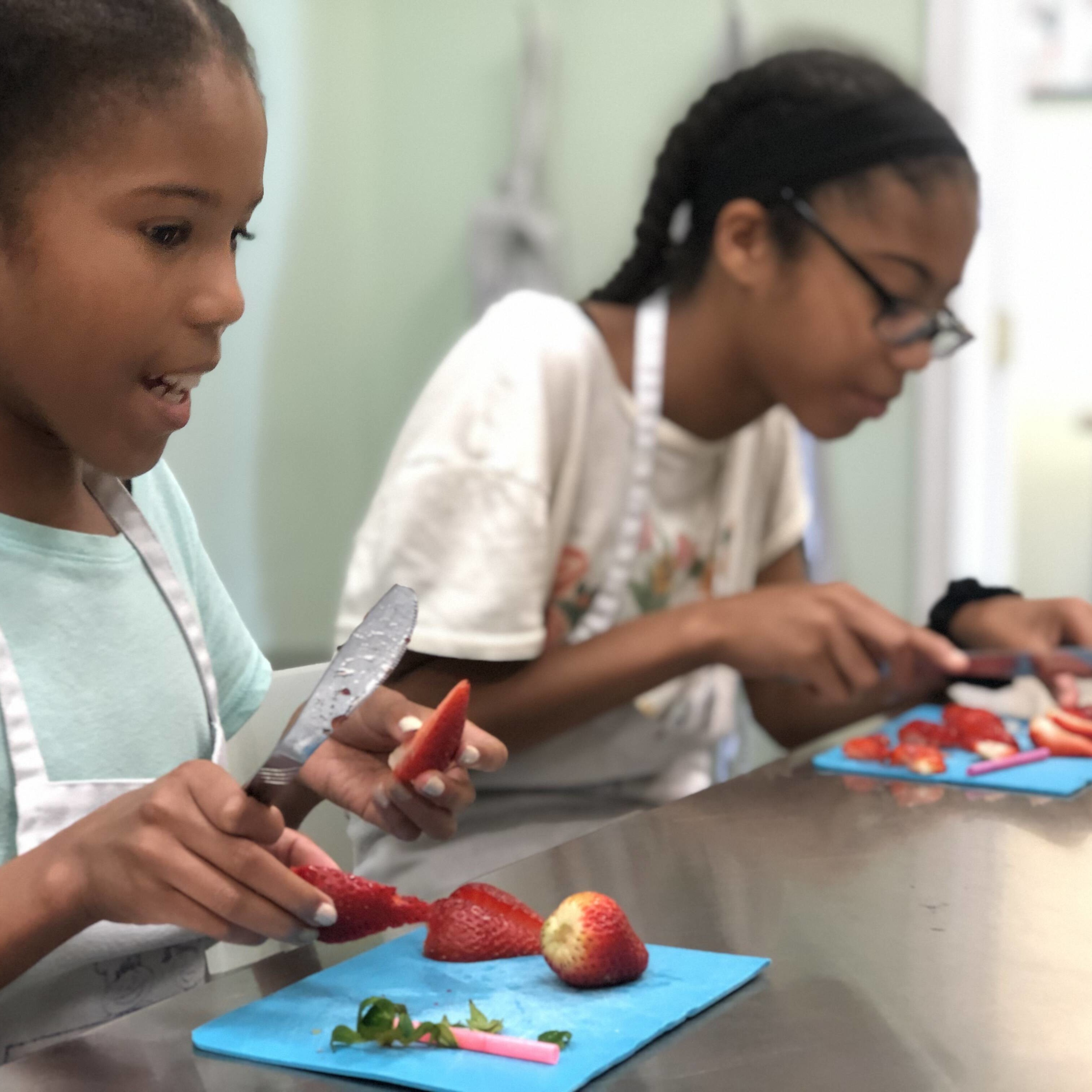 Richmond childhood cancer heroes enjoy cooking class