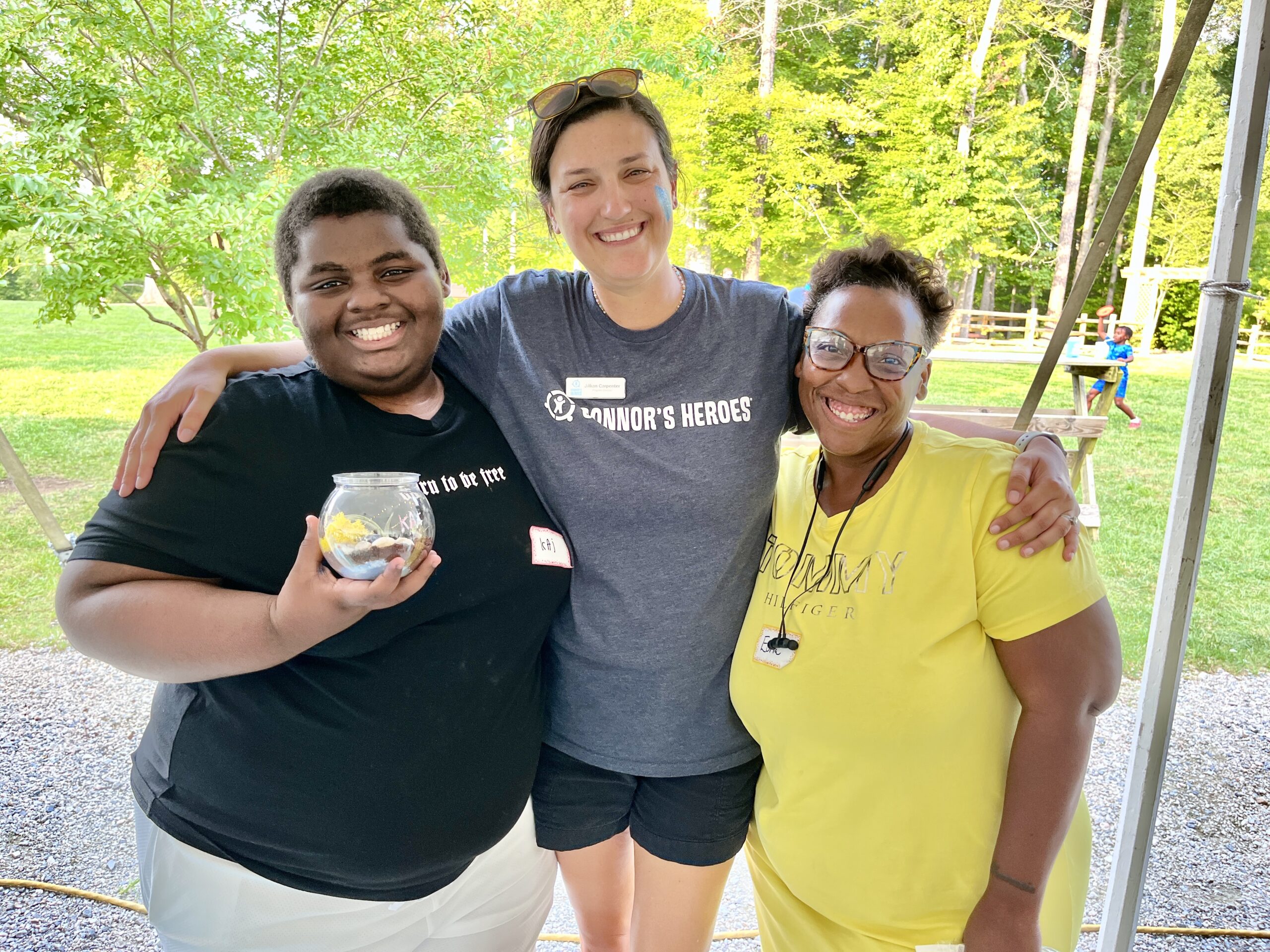 3 people pose for a picture
